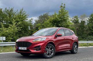 FORD KUGAPHEV